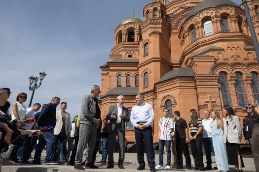  В День города состоялось открытие обновленной площади Павших борцов